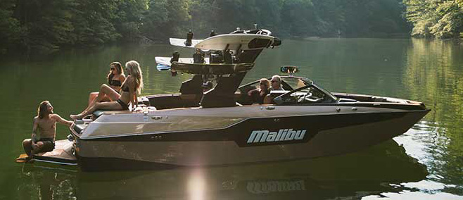 Malibu M240 boat rental Geneva boats