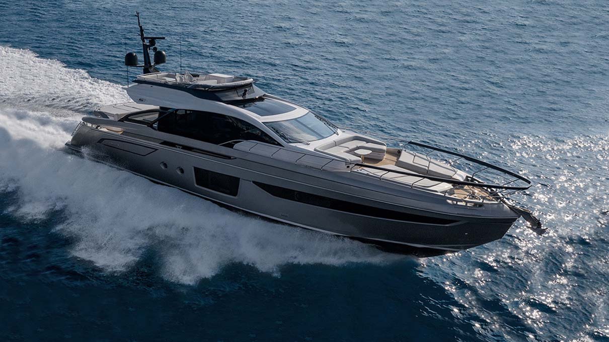 Azimut S8 luxury yacht on the water