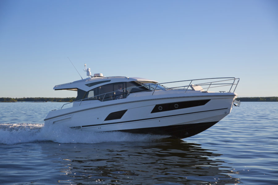 motorboat to sale Grandezza 37 CA Geneva boats