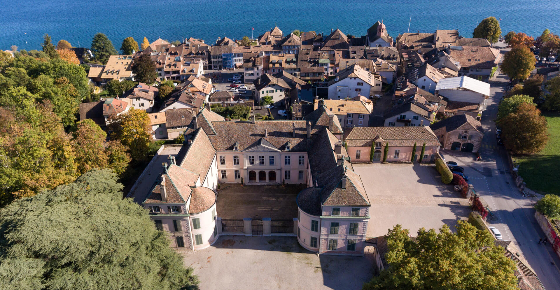 Chateau of Coppet with view on Lake Geneva