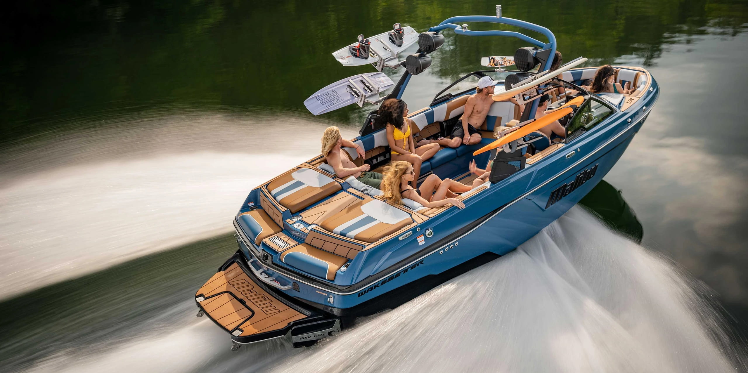 Malibu LSV 23 boat on the water
